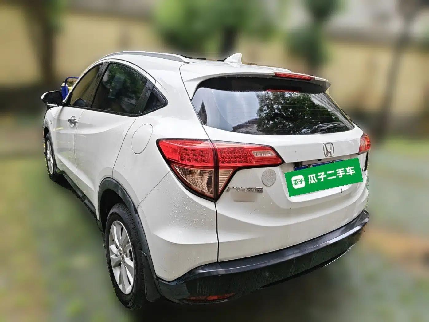 Honda Vezel 2017 1.5L CVT 2WD Comfort Model — миниатюра 4
