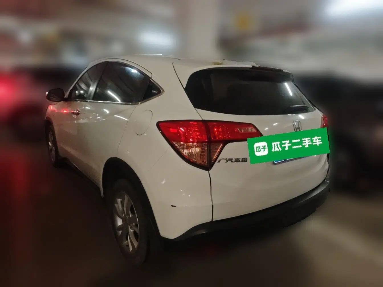 Honda Vezel 2017 1.8L CVT 2WD Elite Model — миниатюра 4