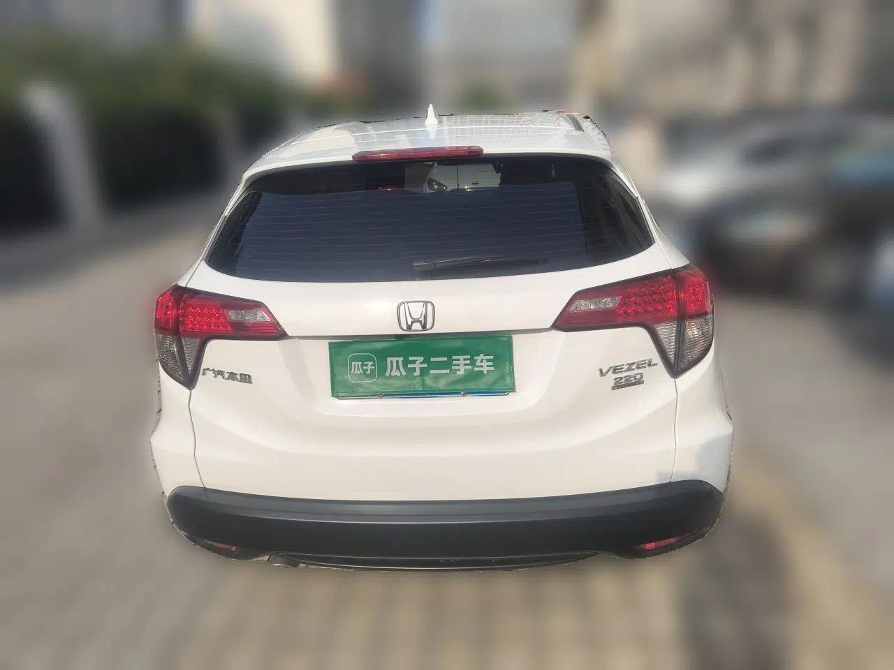 Honda Vezel 2020 220 TURBO CVT Elite Edition — миниатюра 5