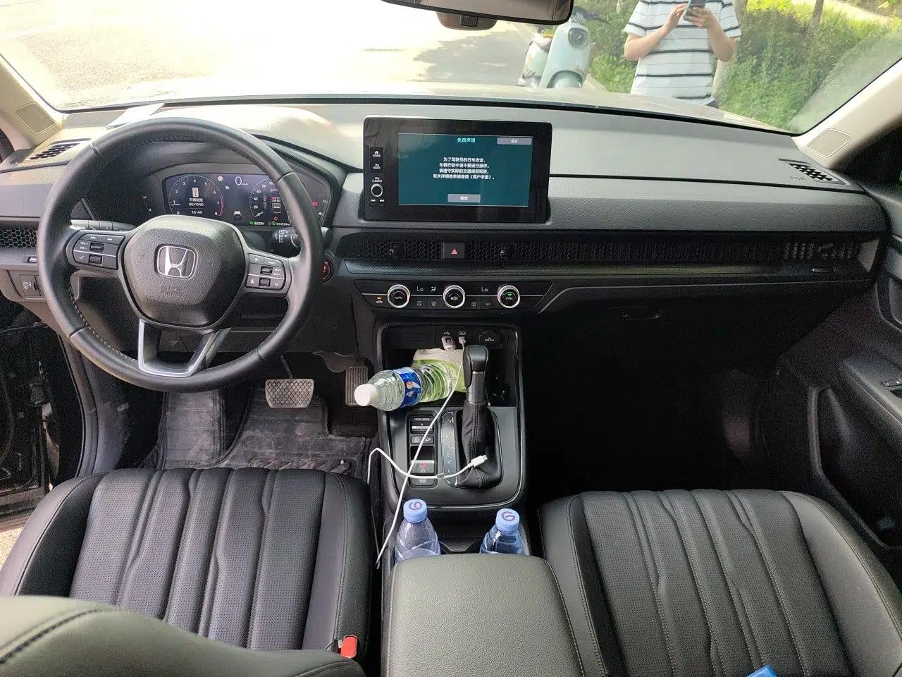 Honda Breeze 2025 240TURBO Two-Wheel-Drive Luxury Edition 5 Seats — миниатюра 9