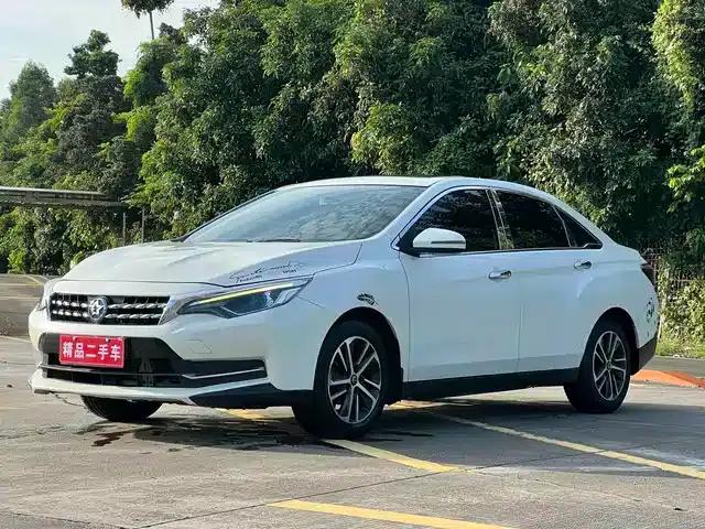 Venucia D60 2018 1.6L CVT Intelligent Elite Edition