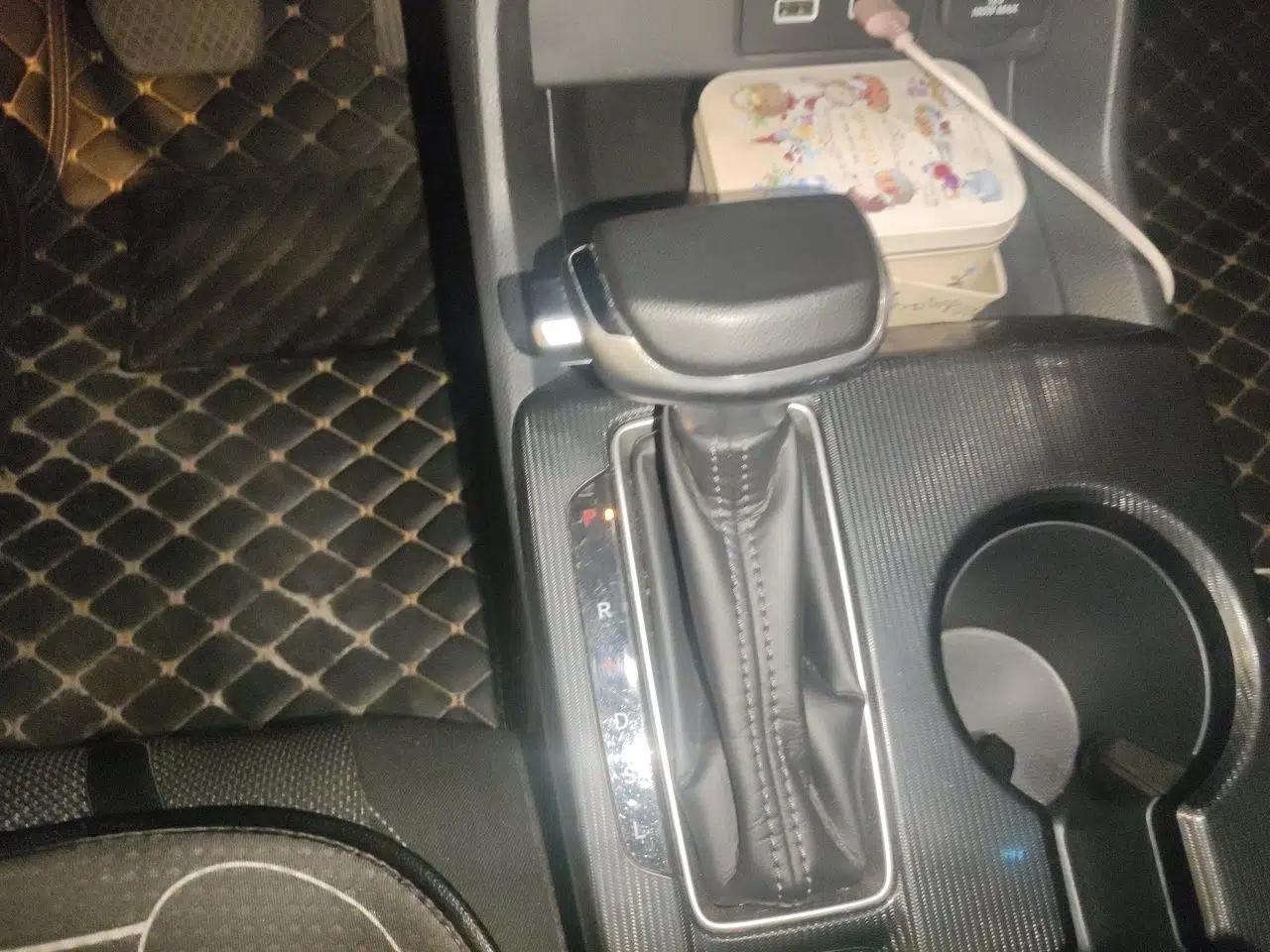 Honda Integra 2023 240TURBO CVT Leading Edition — миниатюра 14