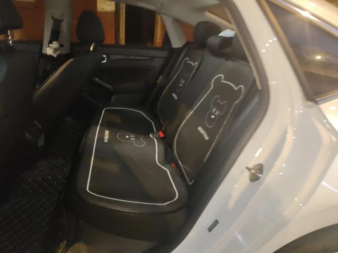 Honda Integra 2023 240TURBO CVT Leading Edition — миниатюра 17