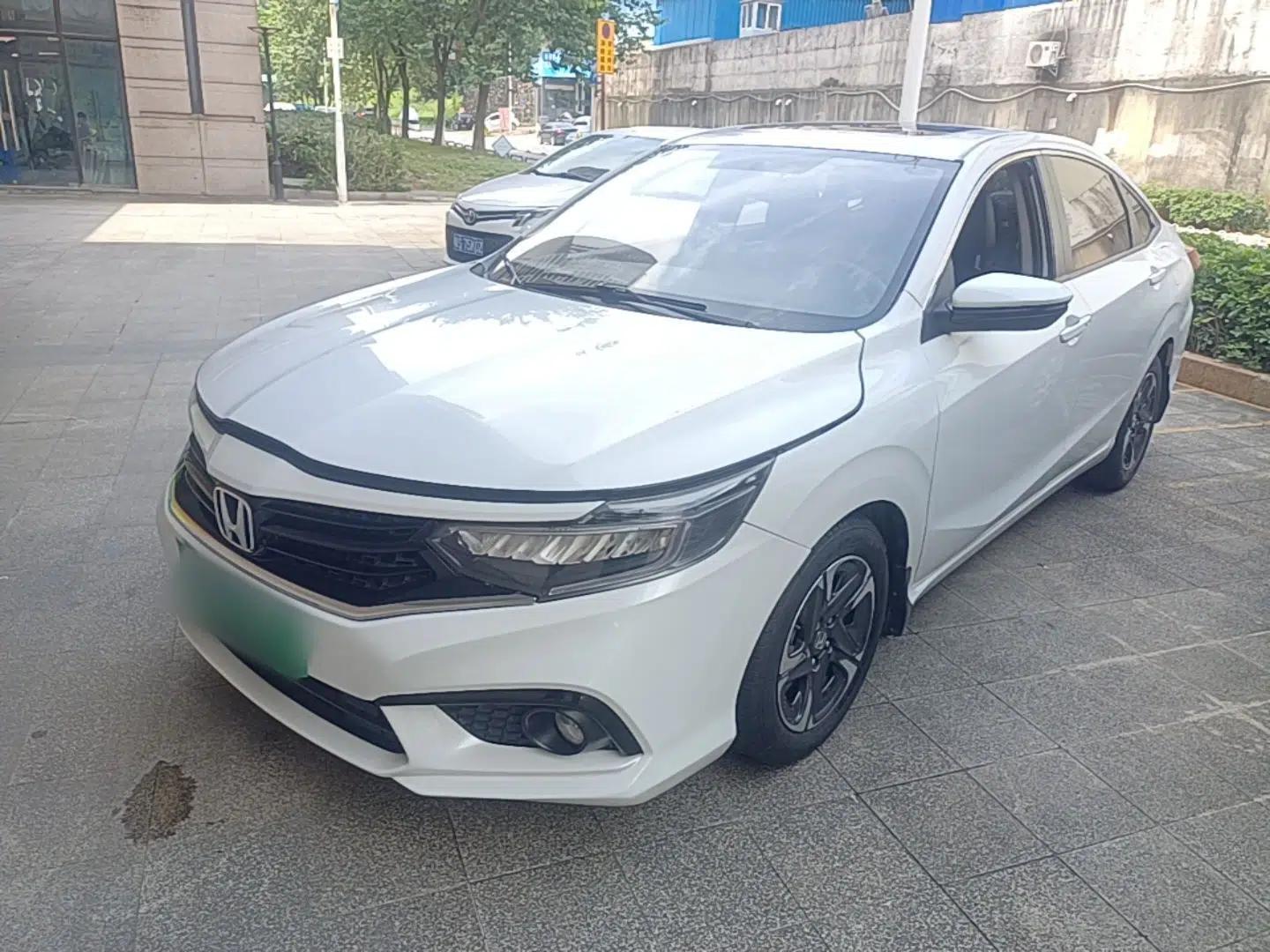 Honda Envix 2019 180TURBO CVT Enjoyment Edition China VI — миниатюра 1