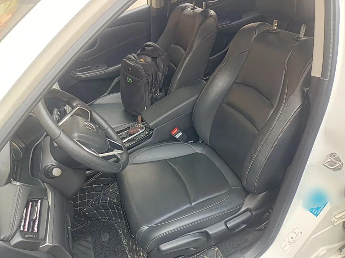 Honda Envix 2019 180TURBO CVT Enjoyment Edition China VI — миниатюра 17