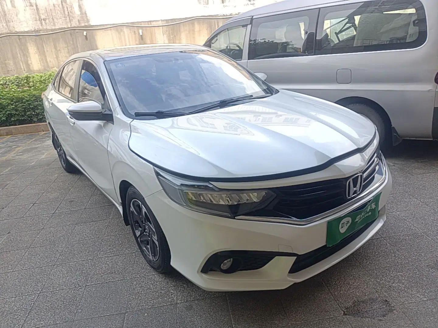 Honda Envix 2019 180TURBO CVT Enjoyment Edition China VI — миниатюра 3