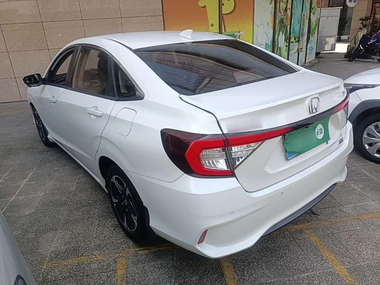 Honda Envix 2019 180TURBO CVT Enjoyment Edition China VI — миниатюра 4