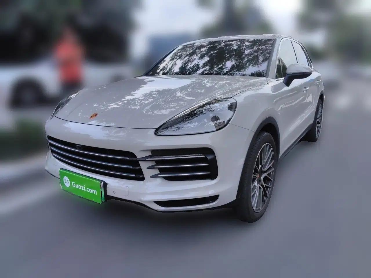 Porsche Cayenne E-Hybrid 2021 Cayenne E-Hybrid 2.0T — миниатюра 1