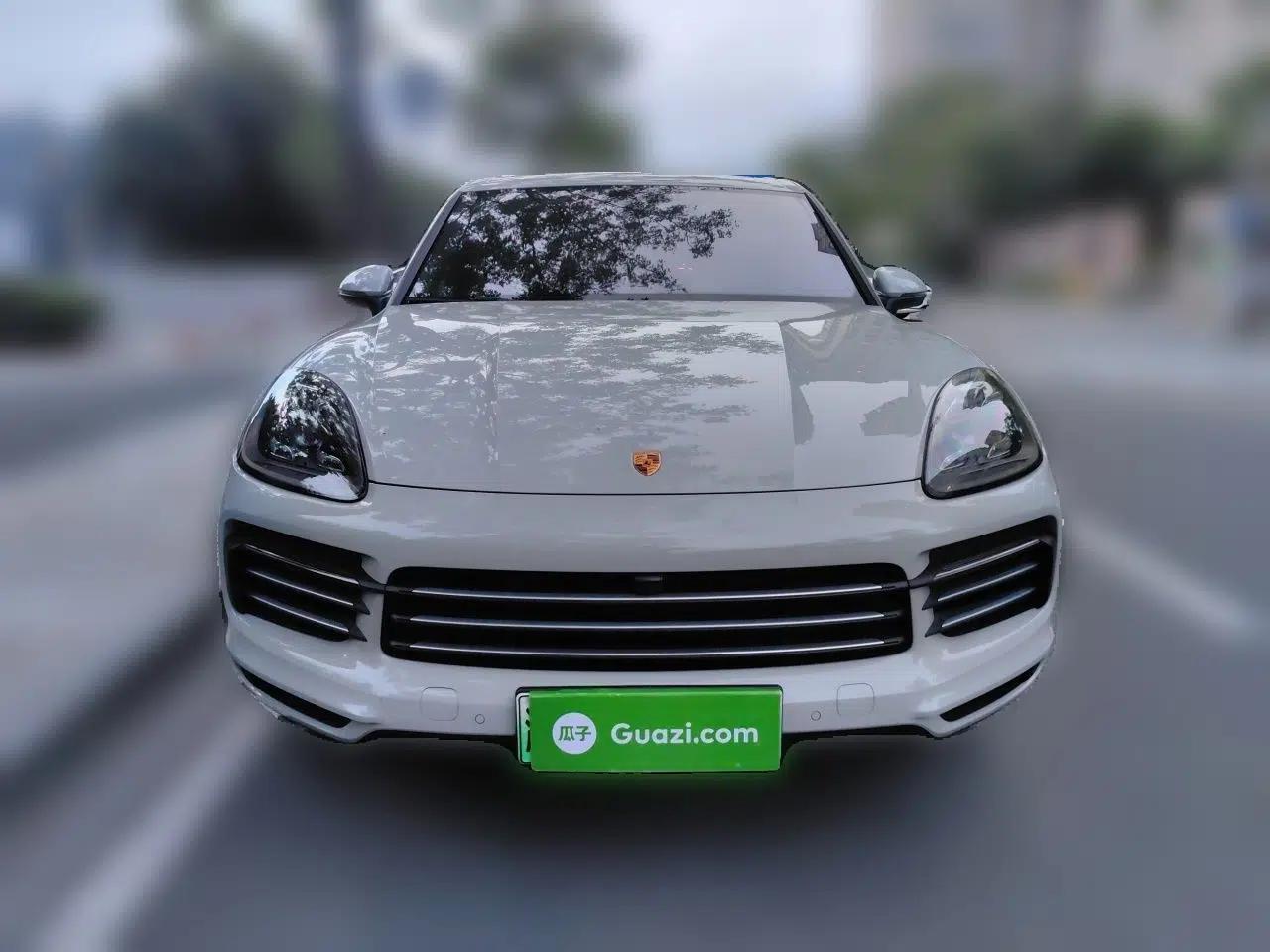 Porsche Cayenne E-Hybrid 2021 Cayenne E-Hybrid 2.0T — миниатюра 2