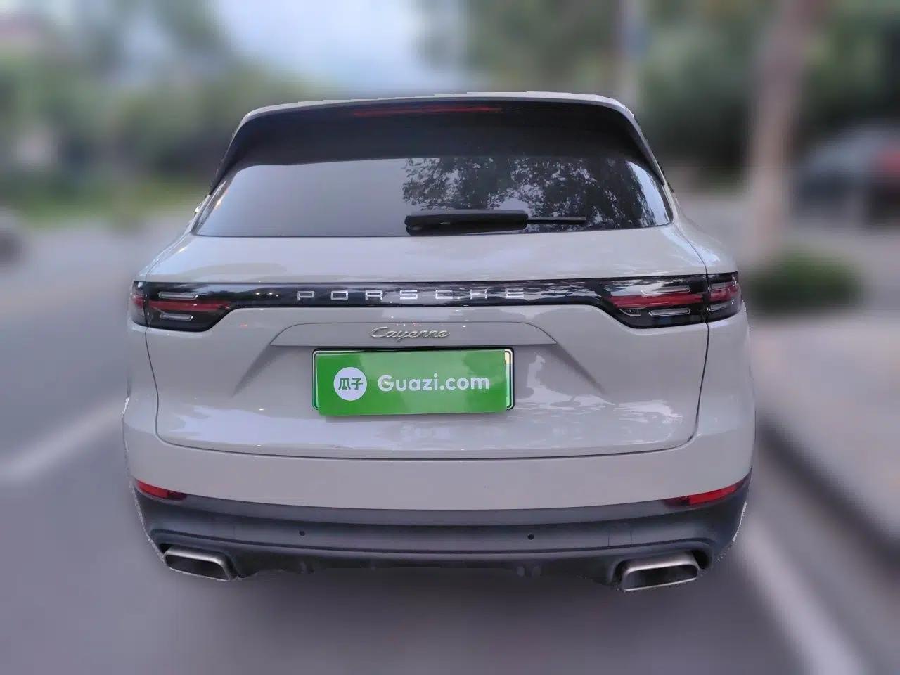 Porsche Cayenne E-Hybrid 2021 Cayenne E-Hybrid 2.0T — миниатюра 5