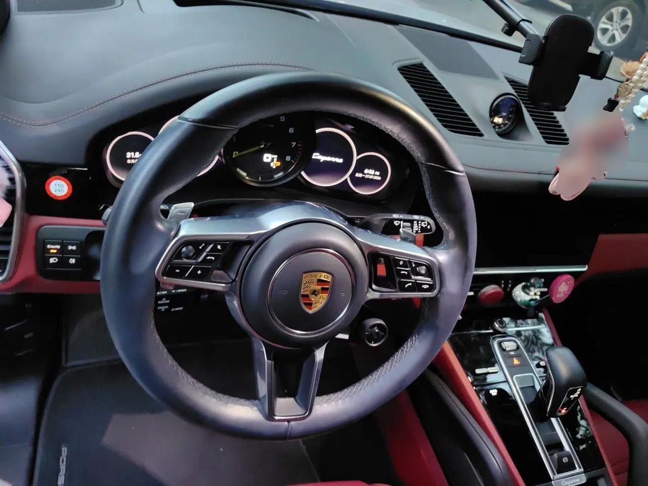 Porsche Cayenne E-Hybrid 2021 Cayenne E-Hybrid 2.0T — миниатюра 10