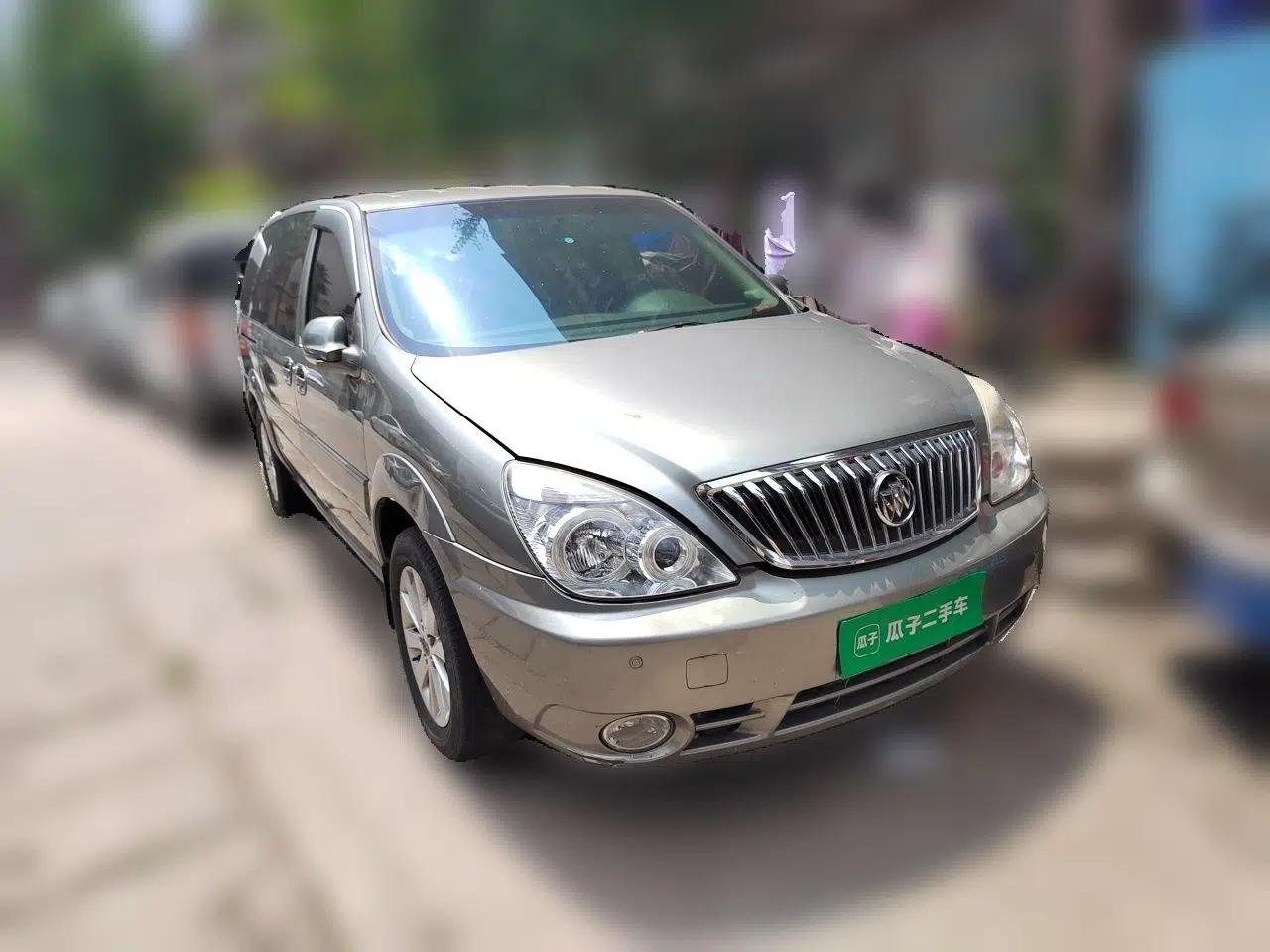 Buick GL8 2014 2.4L Comfort Edition — миниатюра 3