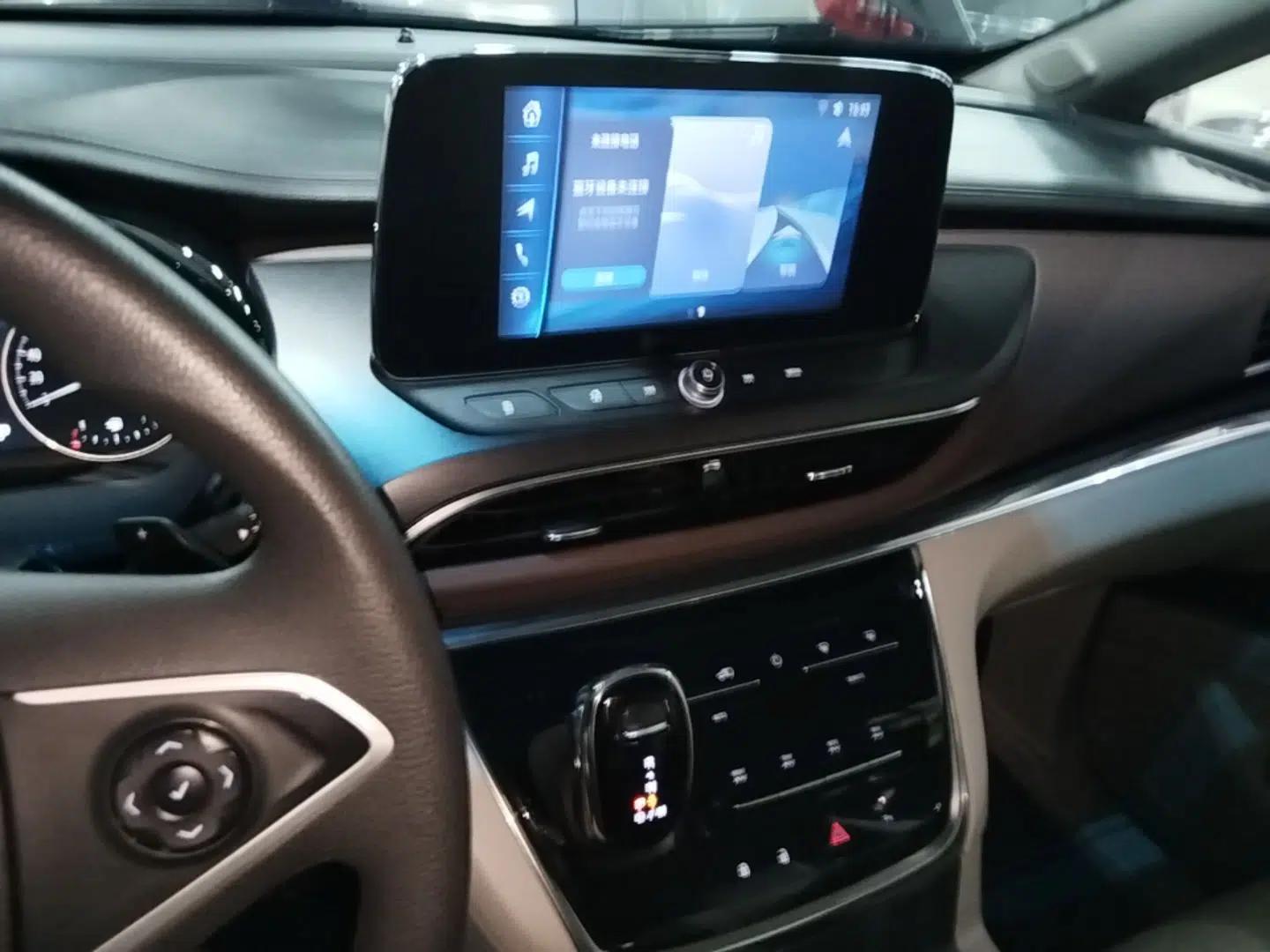 Buick GL8 2023 Land Executive Class Comfort Model — миниатюра 15