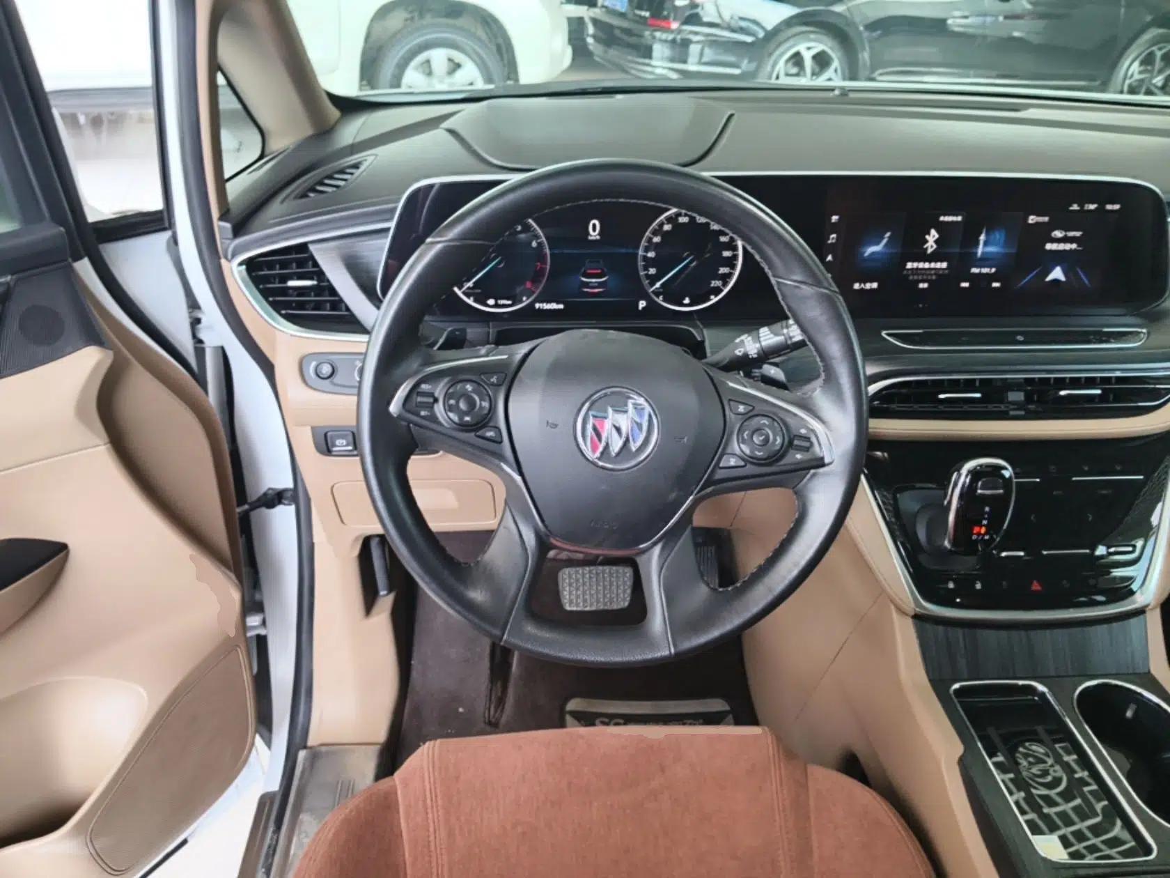 Buick GL8 2021 ES Land Cruiser 653T Luxury Edition — миниатюра 13