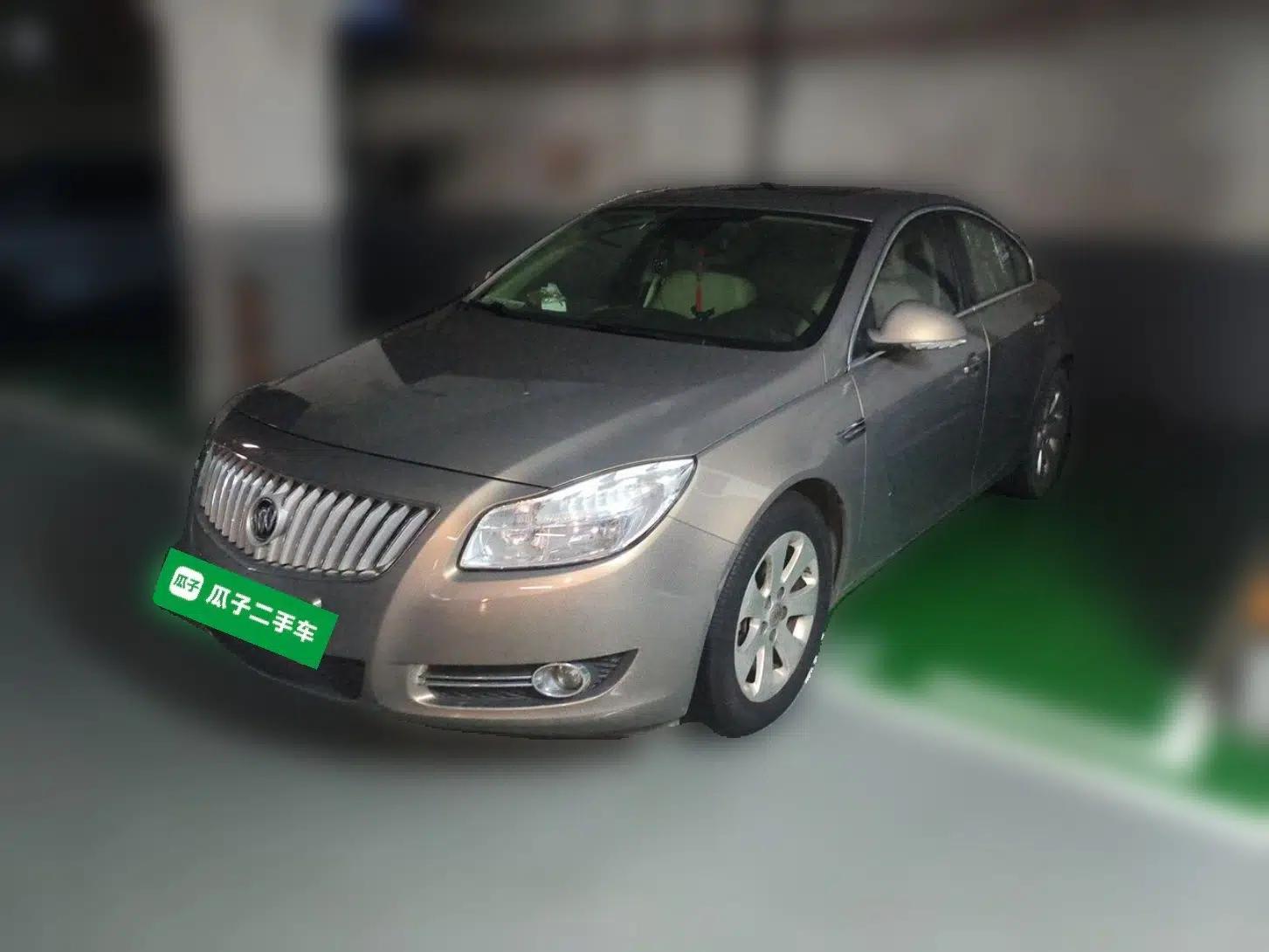 Buick Regal 2010 2.0L Expo Edition — миниатюра 1