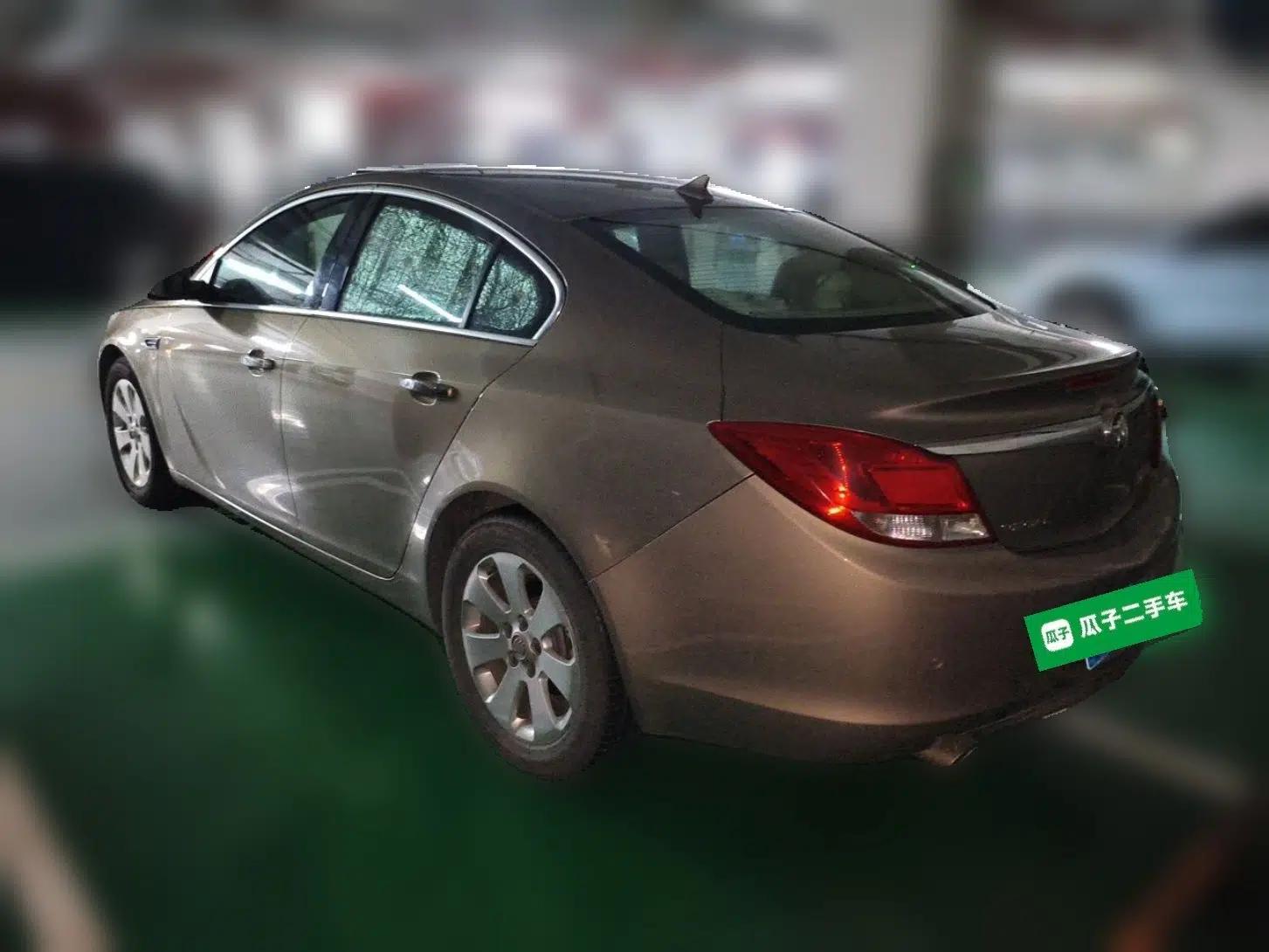 Buick Regal 2010 2.0L Expo Edition — миниатюра 4