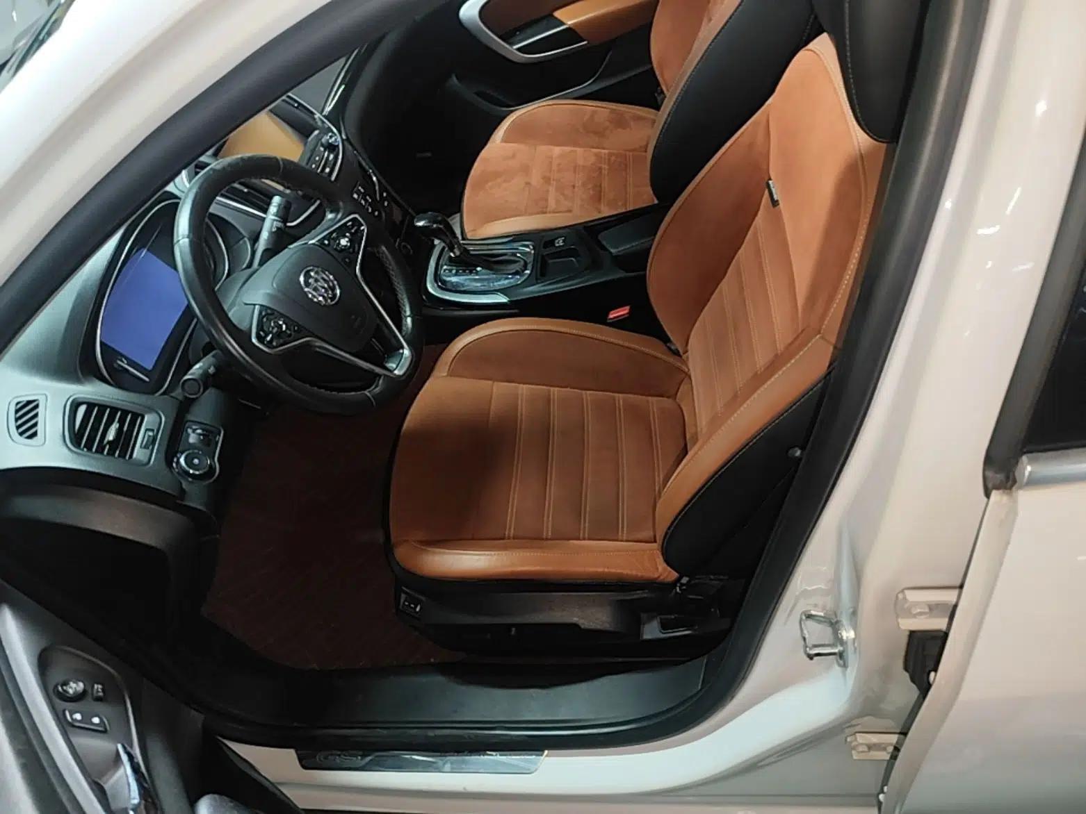 Buick Regal 2015 GS 2.0T Ignite Sport Edition — миниатюра 17