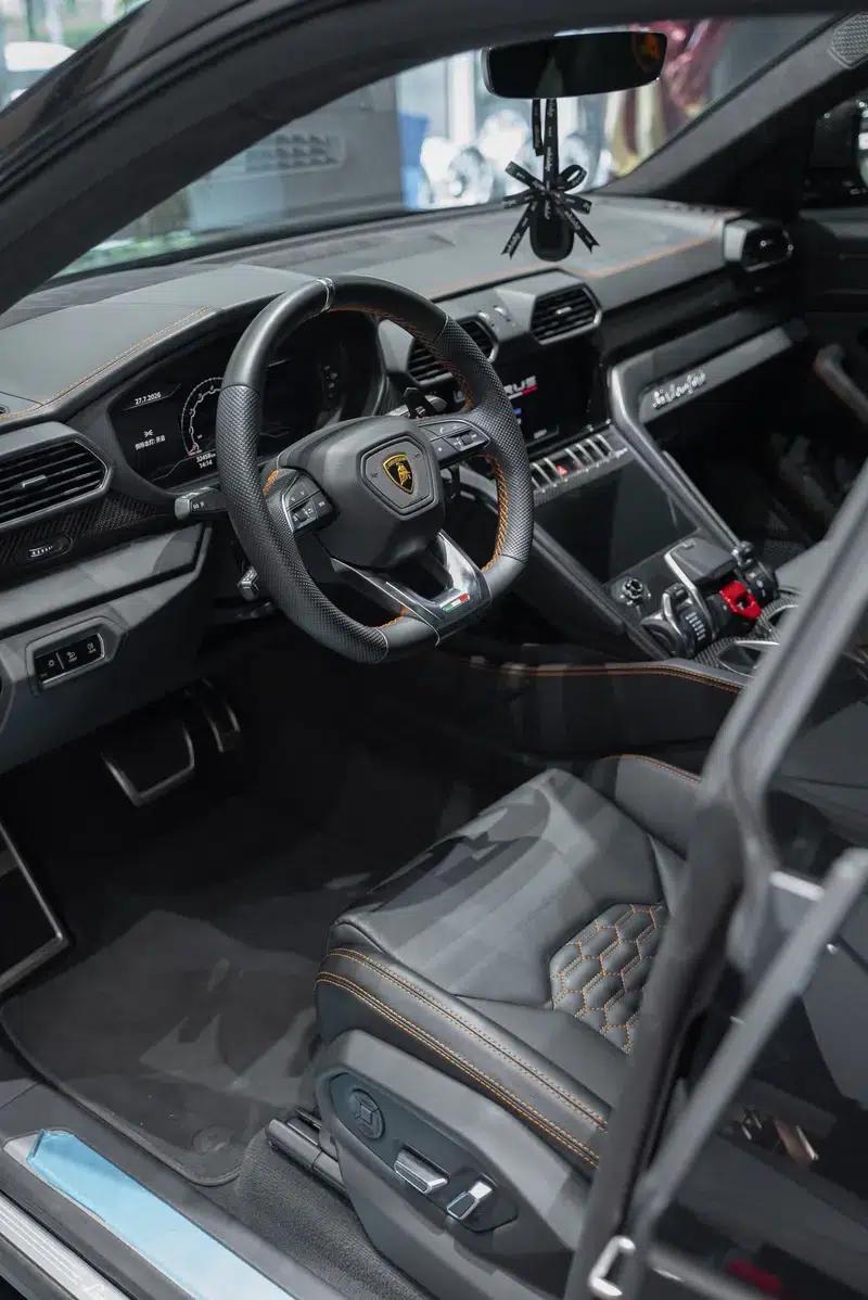 2021 Urus 4.0T V8 — миниатюра 8