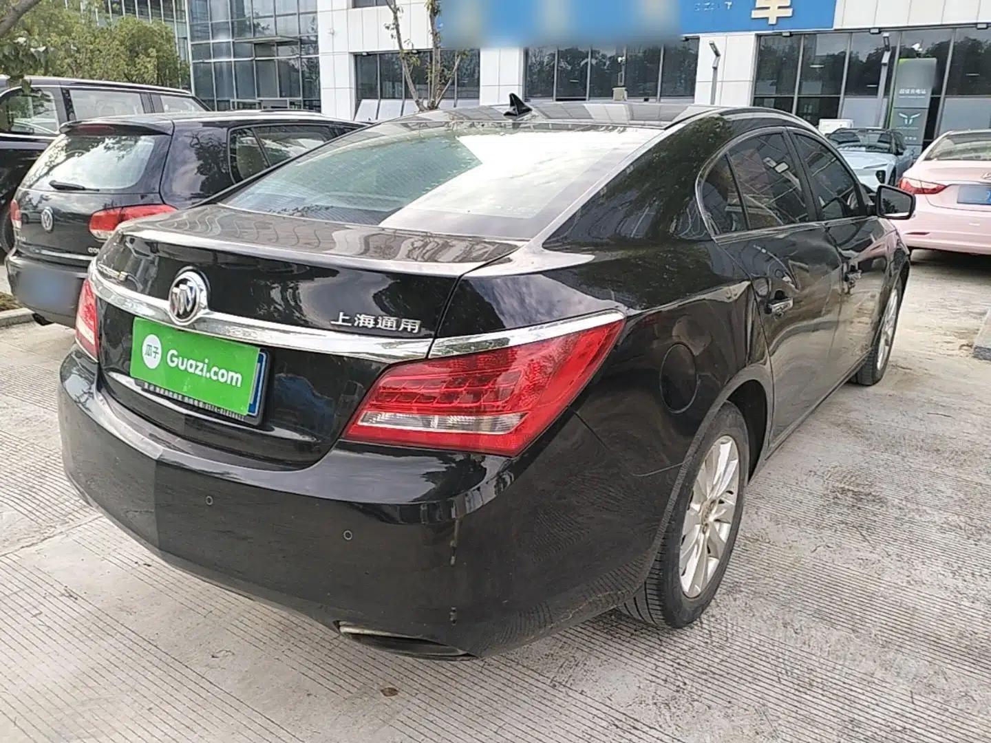 Buick LaCrosse 2013 2.4L SIDI Elite Comfort Version — миниатюра 6