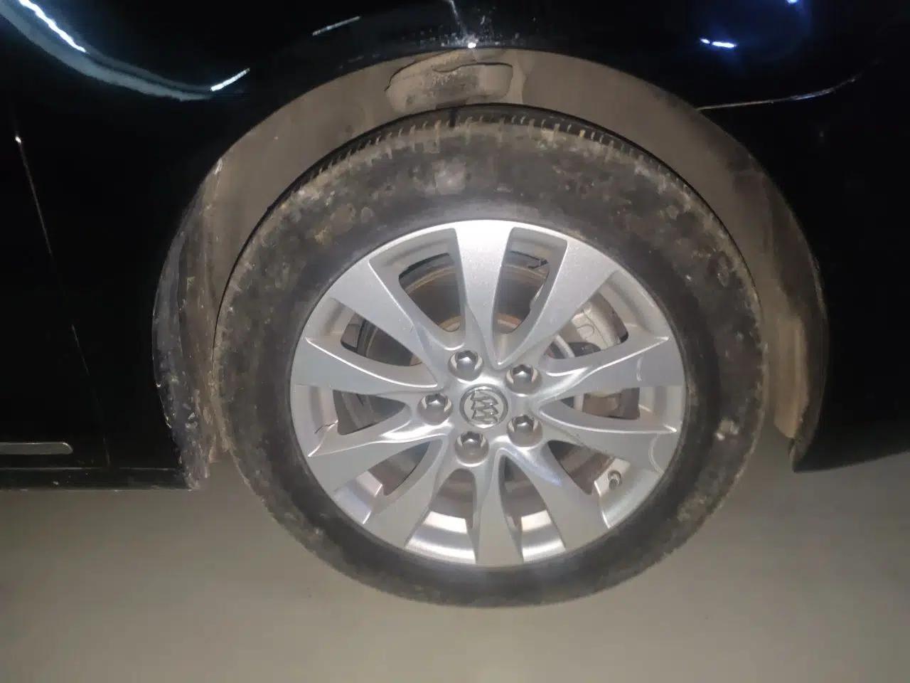 Buick LaCrosse 2013 2.4L SIDI Leading Comfort Version — миниатюра 8