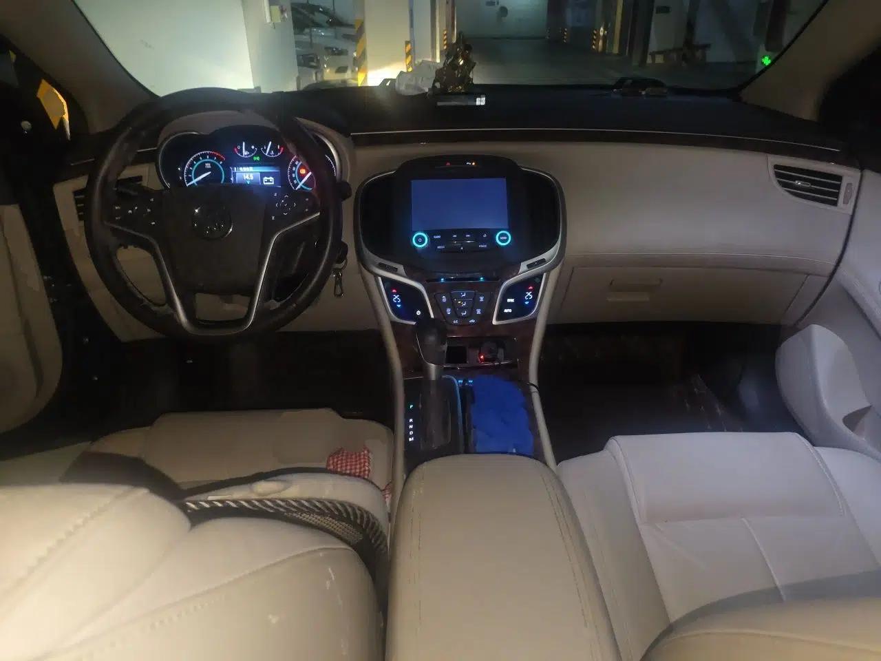 Buick LaCrosse 2013 2.4L SIDI Leading Comfort Version — миниатюра 9