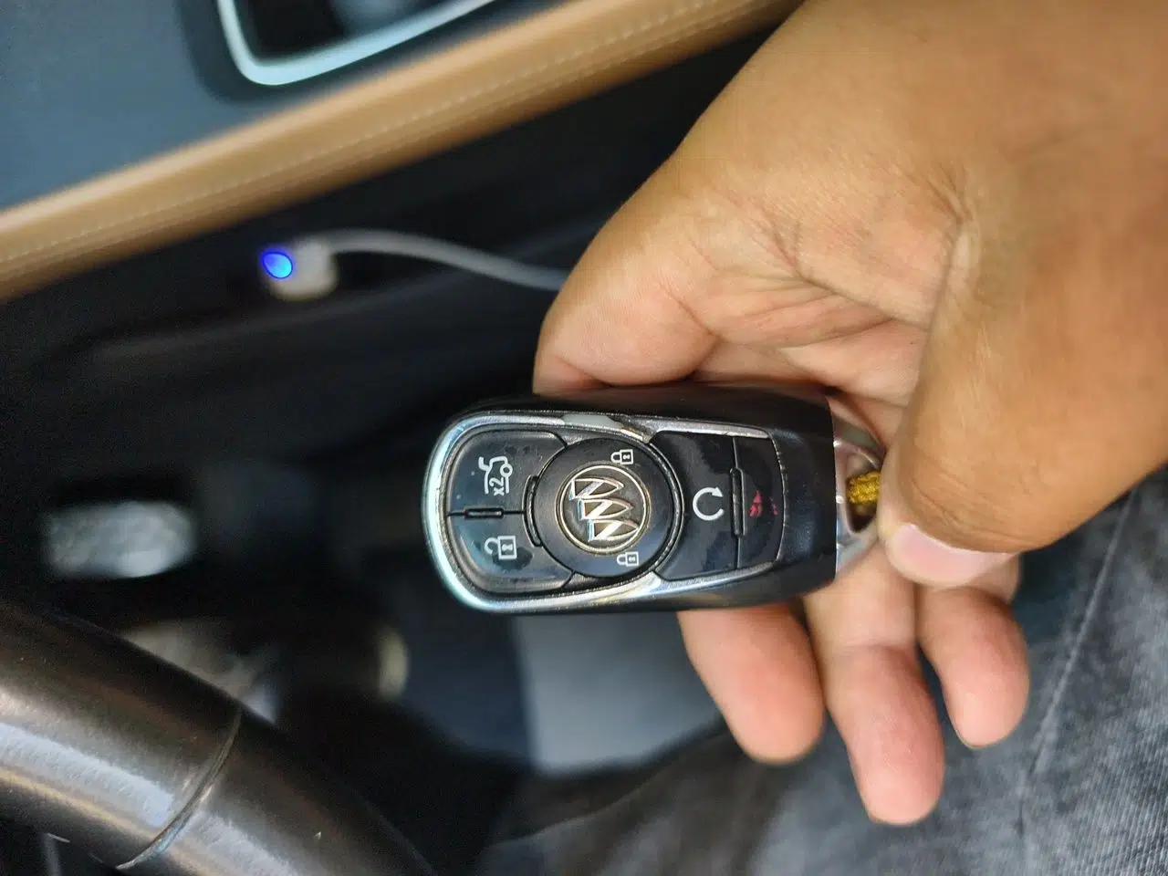 Buick LaCrosse 2016 28T Flagship Model — миниатюра 17