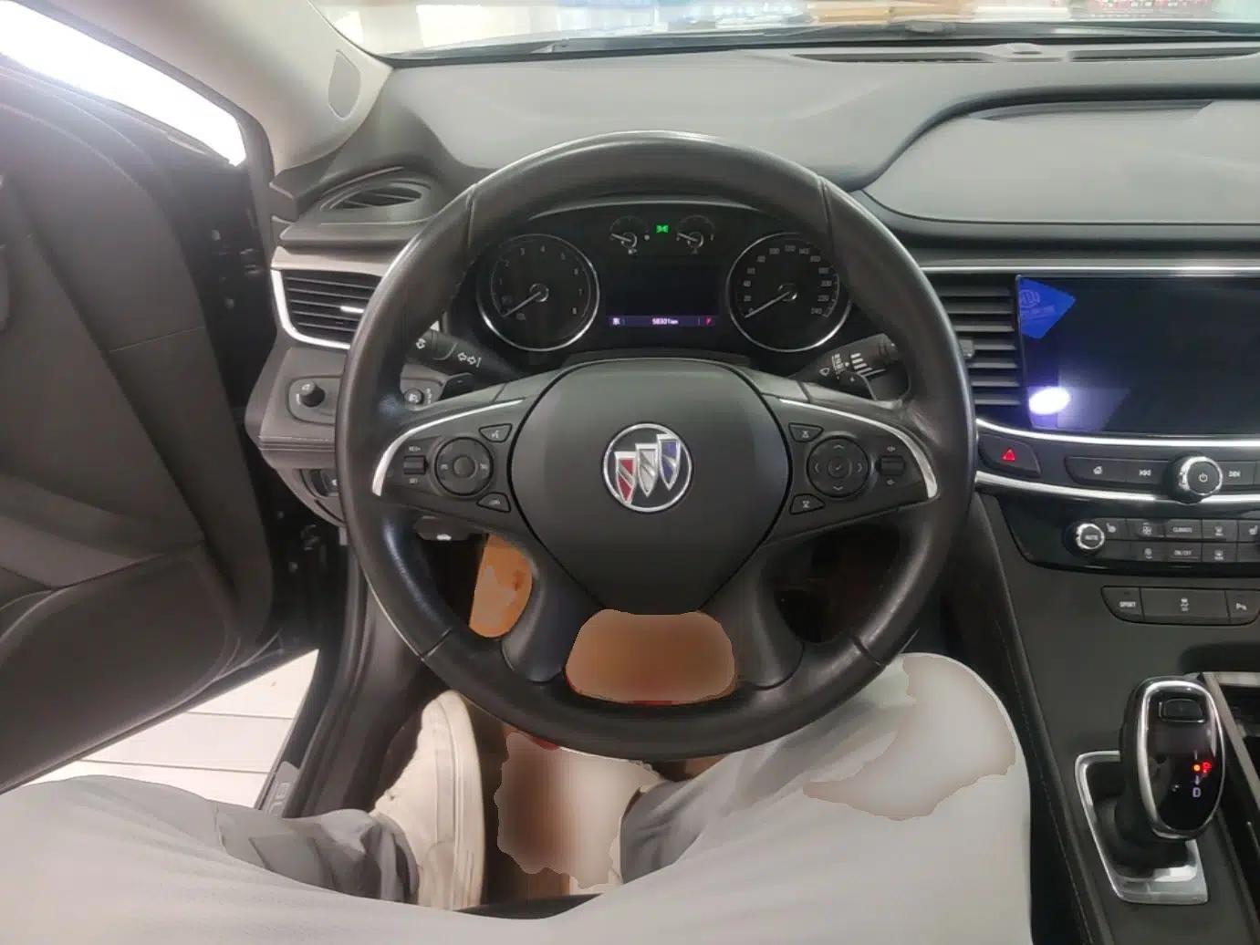 Buick LaCrosse 2022 652T Luxury Version — миниатюра 13