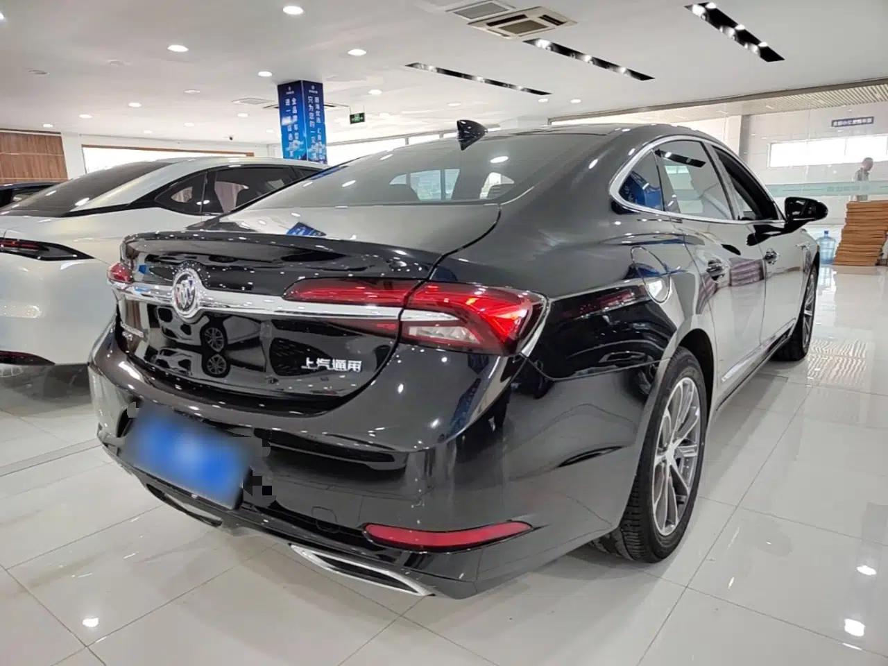 Buick LaCrosse 2022 652T Luxury Version — миниатюра 6