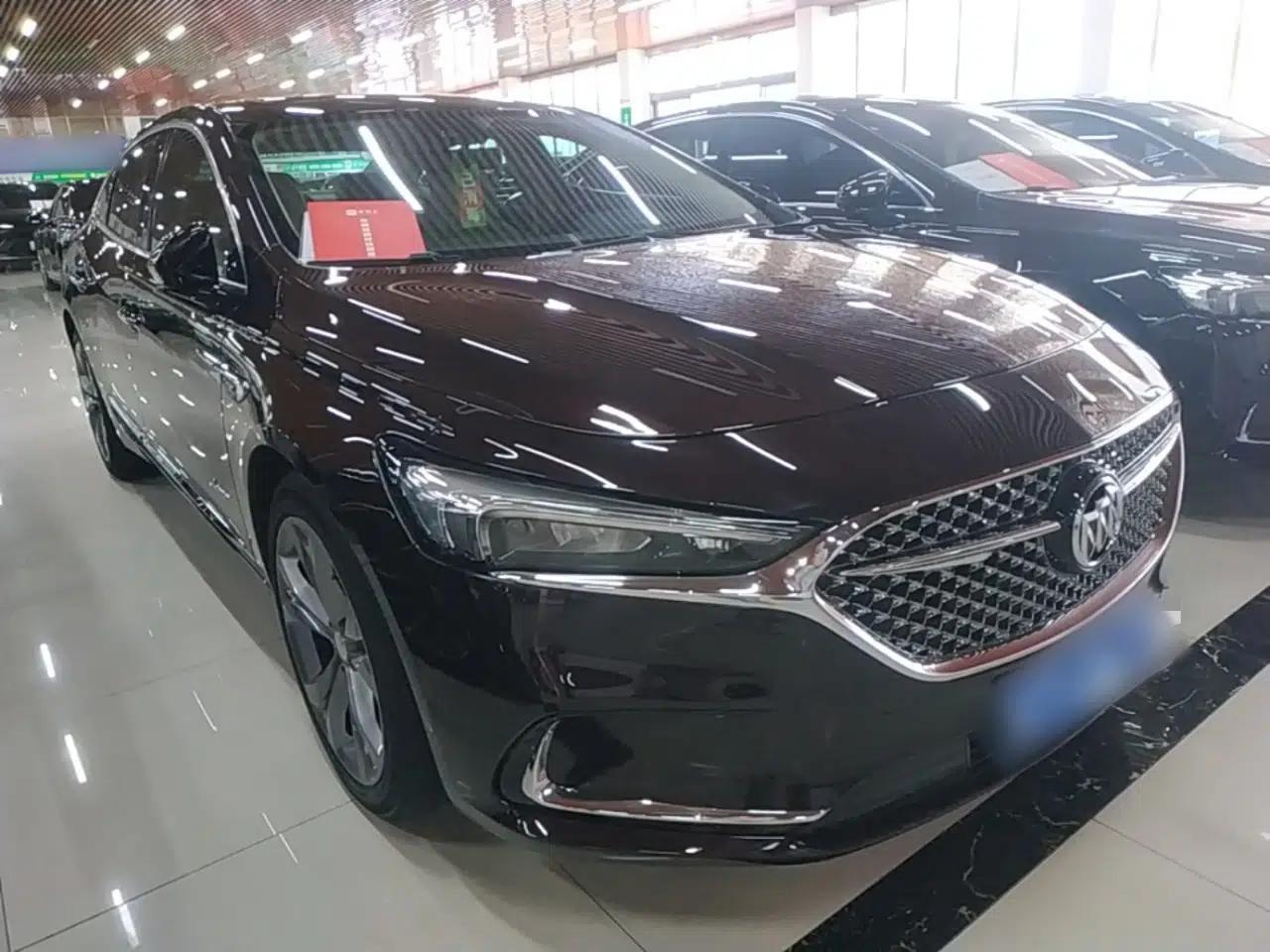 Buick LaCrosse 2021 Avenir Avia First-Edition Model — миниатюра 3