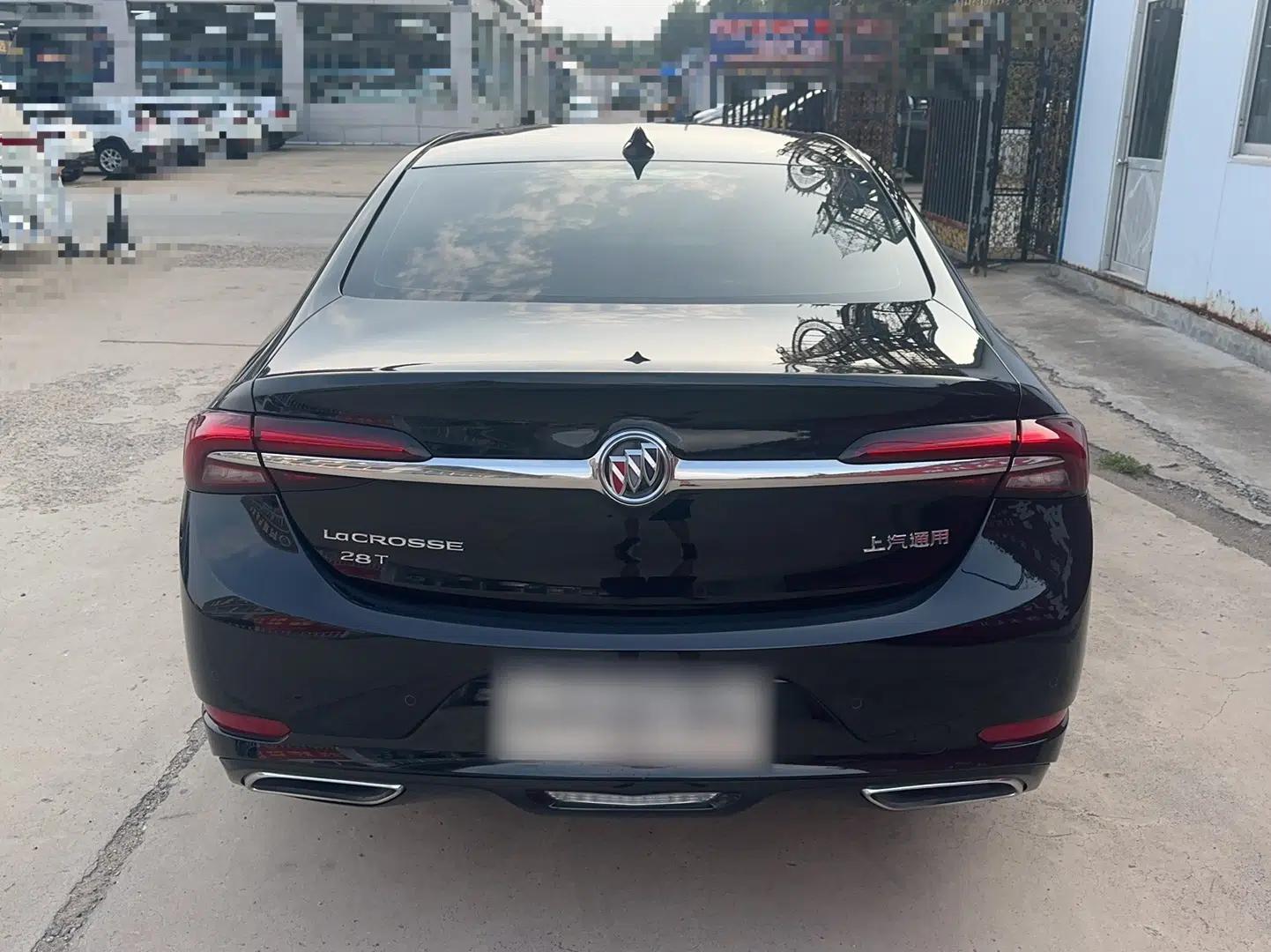 Buick LaCrosse 2019 28T Elite Edition — миниатюра 4