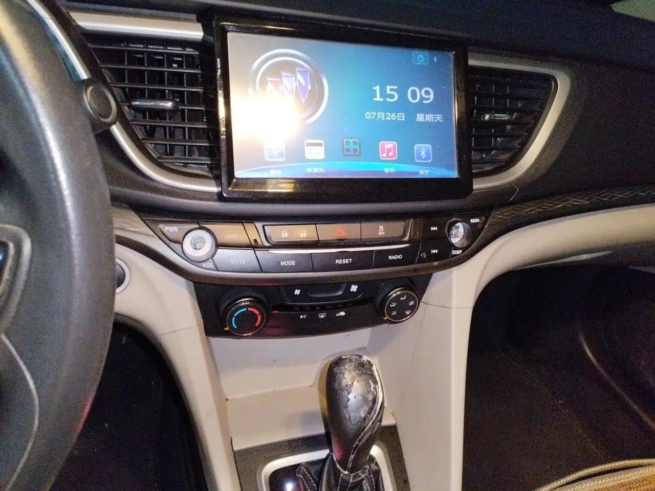 Buick GT 2015 15N Automatic Elite Version — миниатюра 13
