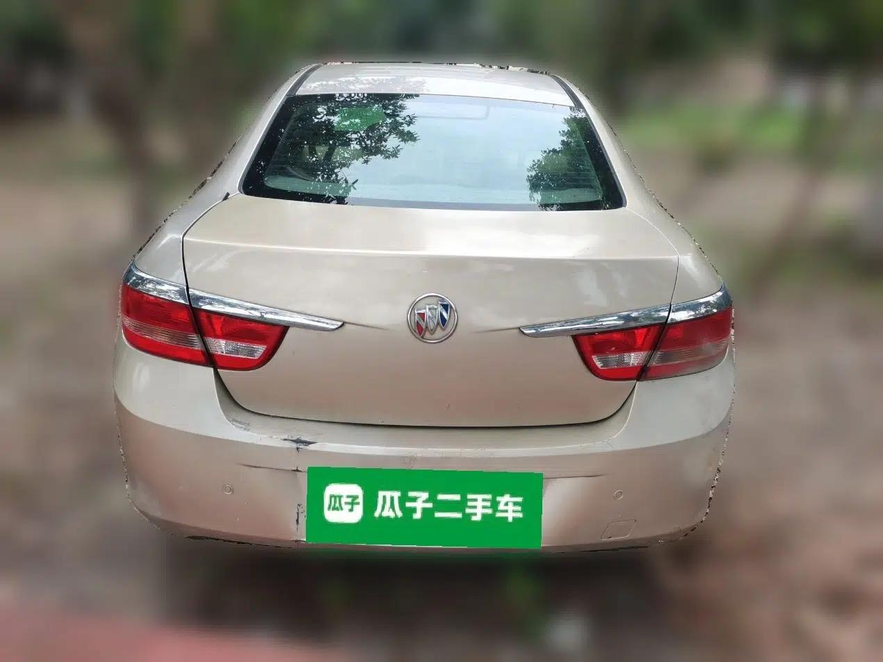 Buick GT 2013 GT 1.6L Manual Comfort Edition — миниатюра 5