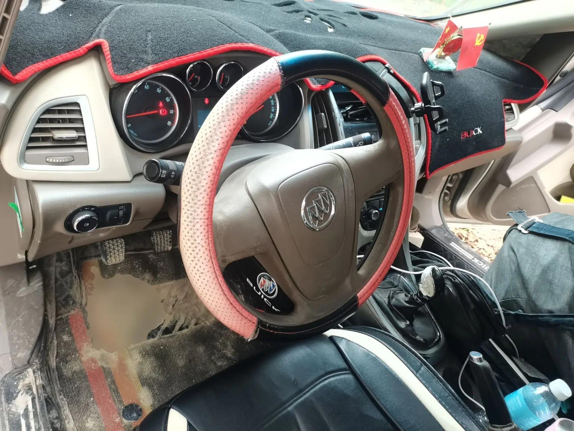 Buick GT 2013 GT 1.6L Manual Comfort Edition — миниатюра 10