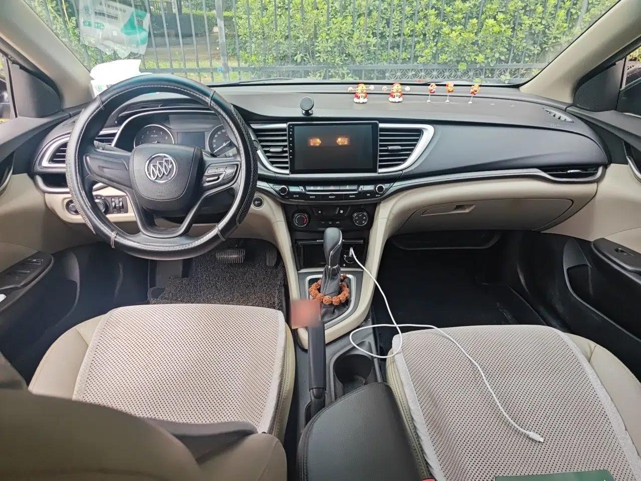 Buick GT 2015 15N Automatic Elite Version — миниатюра 9