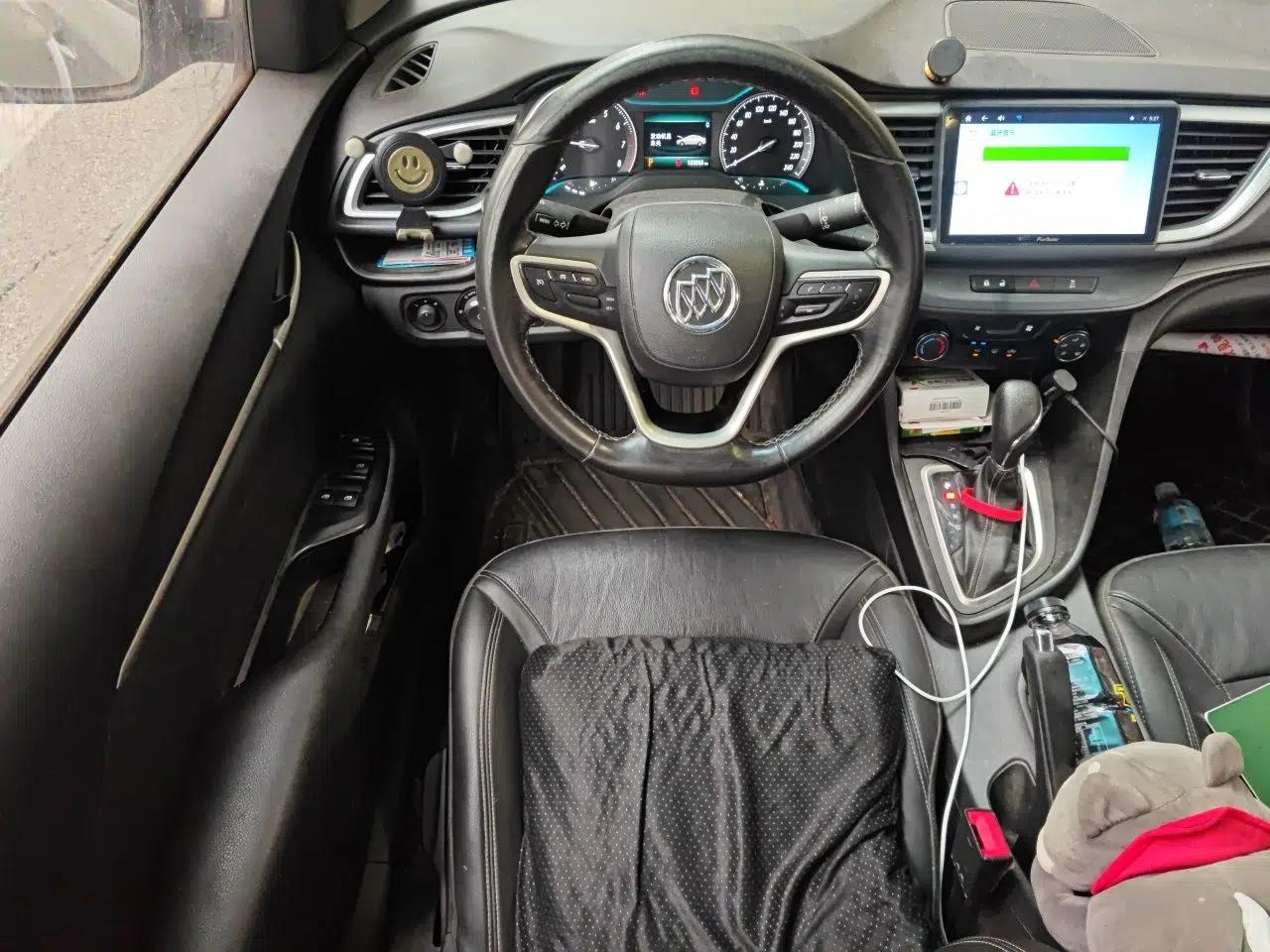 Buick GT 2018 18T Automatic Elite Model — миниатюра 10