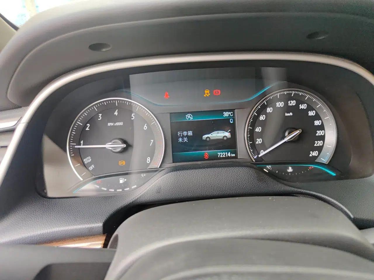 Buick GT 2015 15N Manual Luxury Version — миниатюра 11