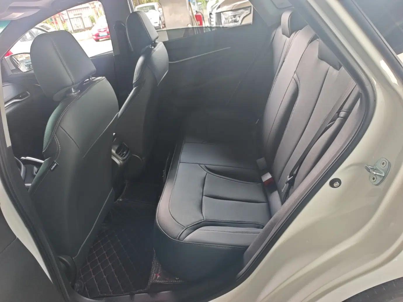 Buick GT 2021 Revised Version 1.3T Automatic Mild Hybrid Advanced Edition — миниатюра 20