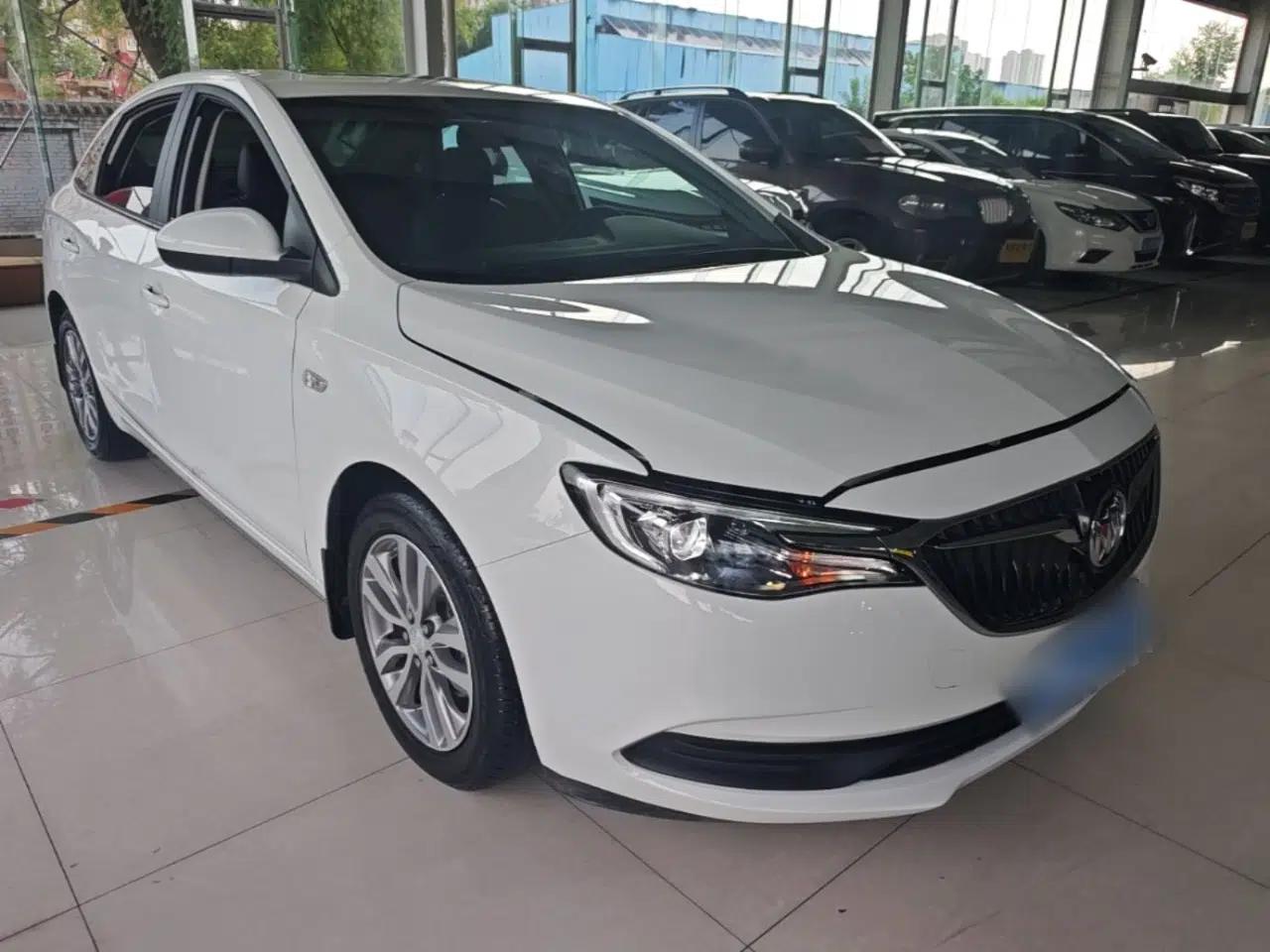 Buick GT 2021 Revised Version 1.3T Automatic Mild Hybrid Advanced Edition — миниатюра 3