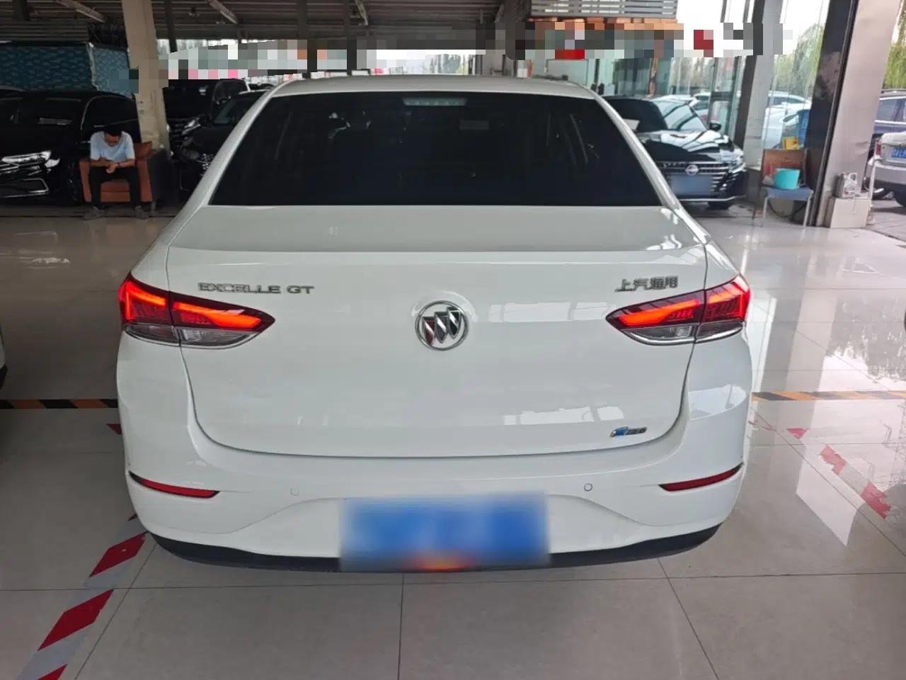 Buick GT 2021 Revised Version 1.3T Automatic Mild Hybrid Advanced Edition — миниатюра 5