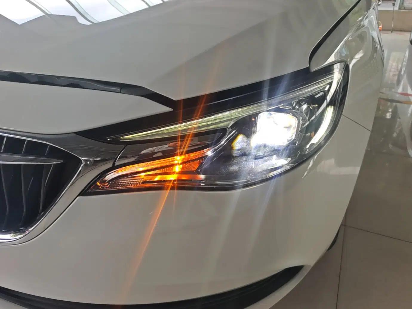 Buick GT 2021 Revised Version 1.3T Automatic Mild Hybrid Advanced Edition — миниатюра 8