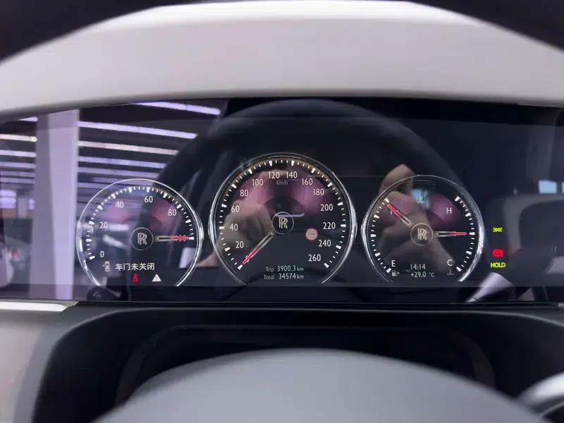 2021 Ghost 6.7T Standard Wheelbase — миниатюра 21