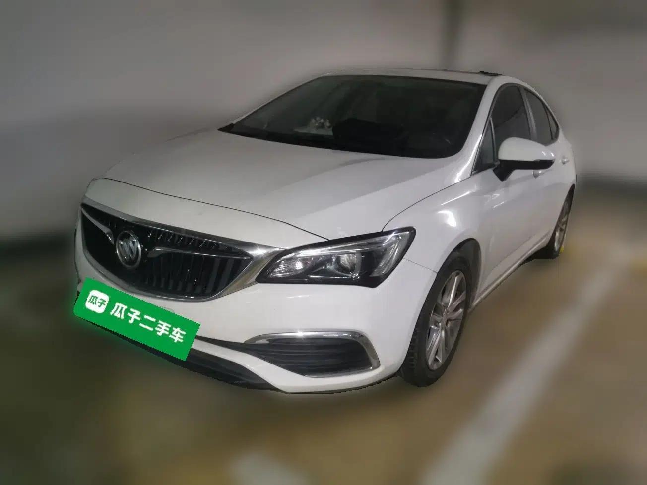 Buick Verano 2018 Sedan 20T Dual-Clutch Leading Model — миниатюра 1