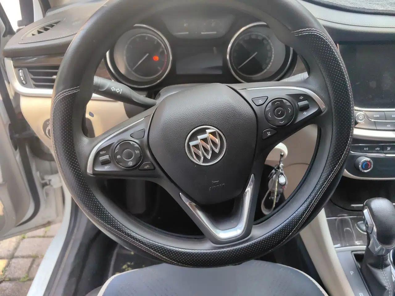 Buick Verano 2018 Sedan 15S Automatic Leading Model — миниатюра 10