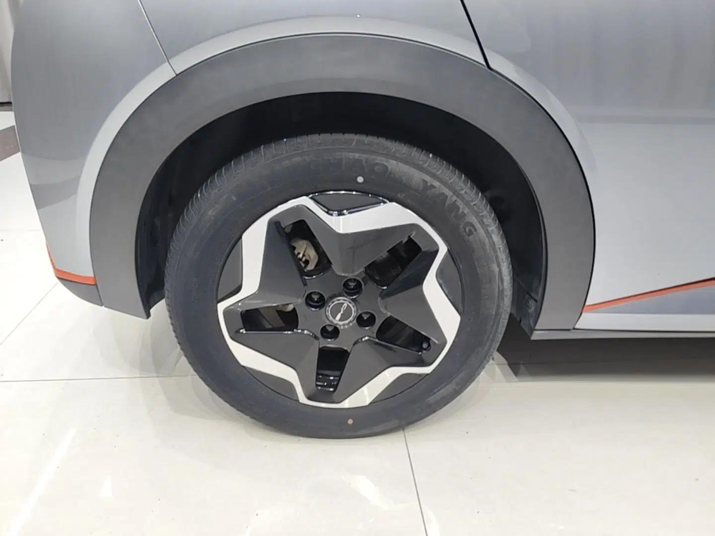 BYD Dolphin 2021 405 km Fashion Edition — миниатюра 11