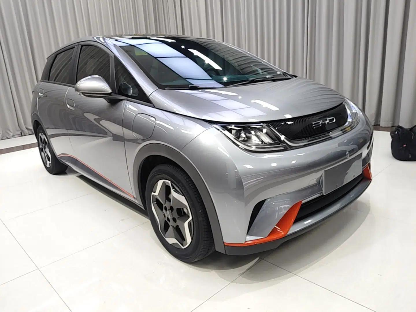BYD Dolphin 2021 405 km Fashion Edition — миниатюра 3