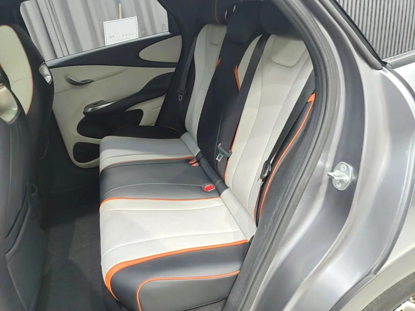 BYD Dolphin 2021 405 km Fashion Edition — миниатюра 25