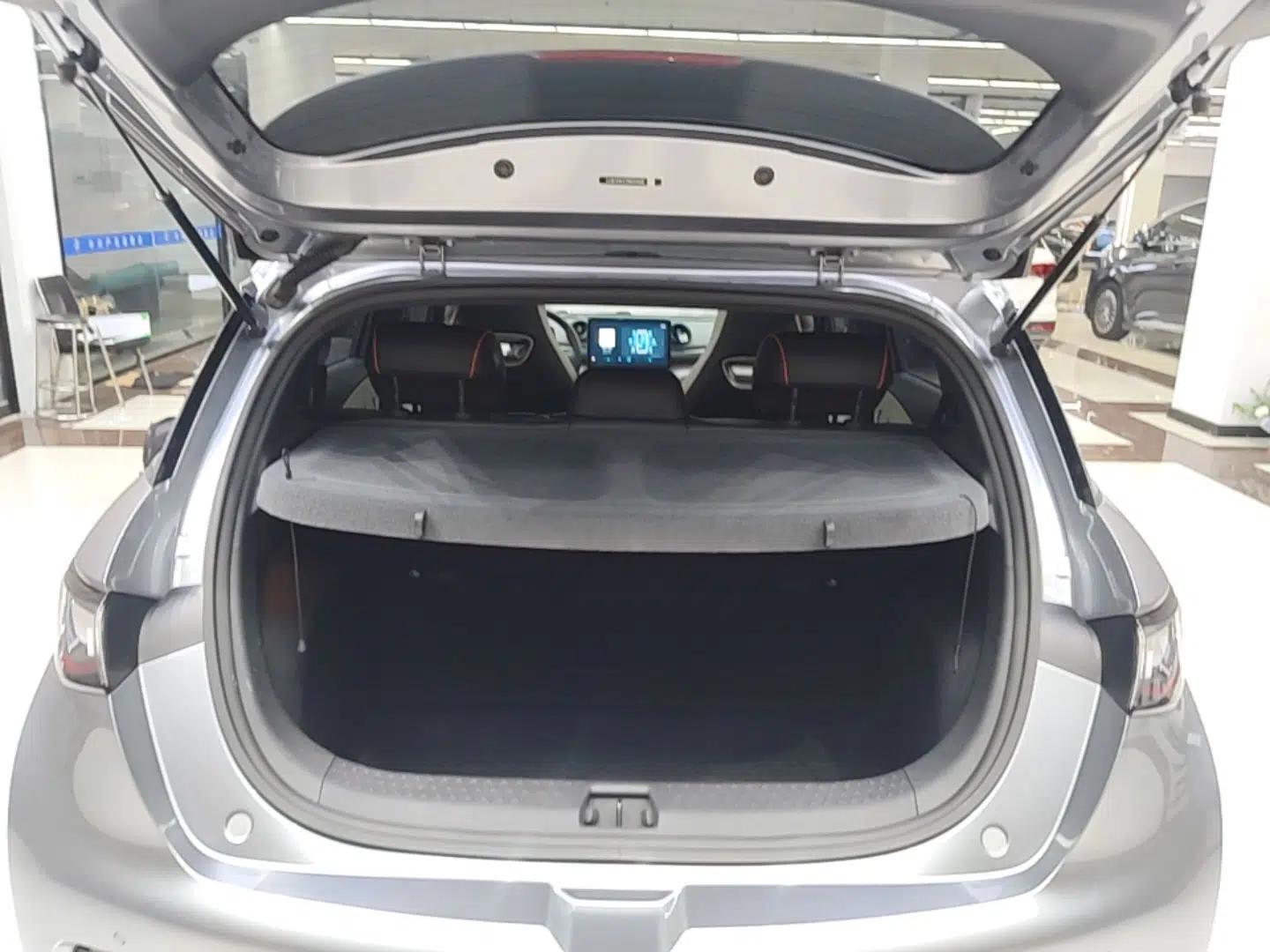 BYD Dolphin 2021 405 km Fashion Edition — миниатюра 27