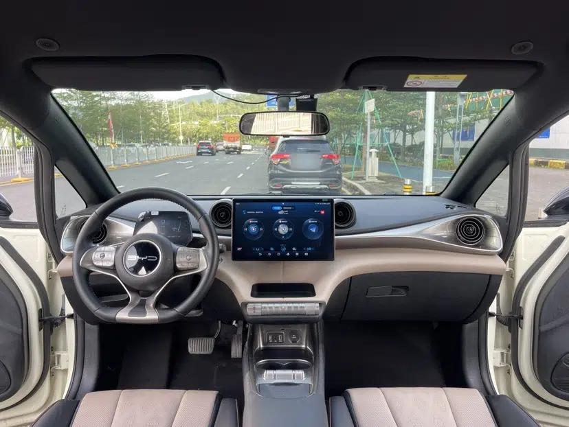 BYD Dolphin 2023 420 km Free Version — миниатюра 16
