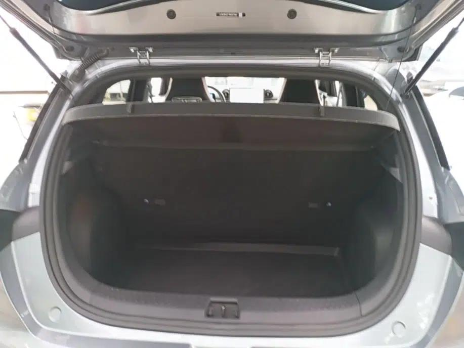 BYD Dolphin 2021 405 km Fashion Edition — миниатюра 22