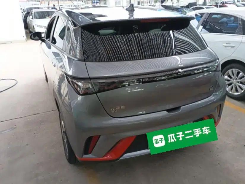 BYD Dolphin 2021 405 km Fashion Edition — миниатюра 4